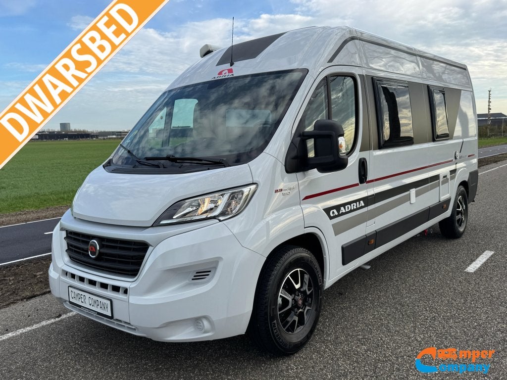 Adria Twin 600 SPT Dwarsbed / Euro 6 / Busbiker, Ringverwarming, Fiat, 6 tot 7 meter, Bedrijf