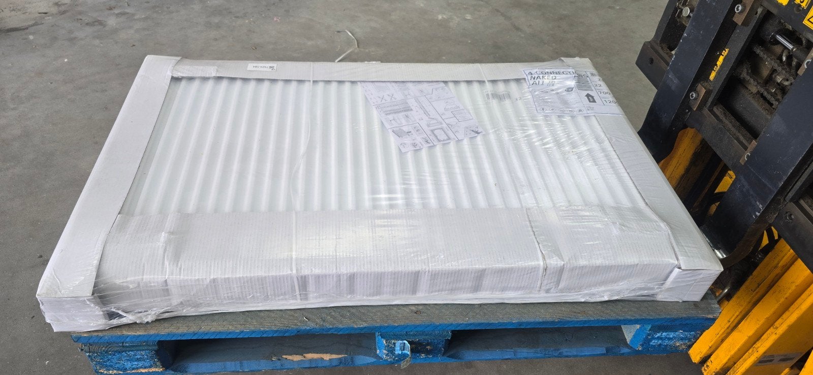 T22 Radiator 70 hoog 120 breedt nieuw in verpakking, Doe-het-zelf en Verbouw, Verwarming en Radiatoren, Ophalen, Nieuw, Radiator