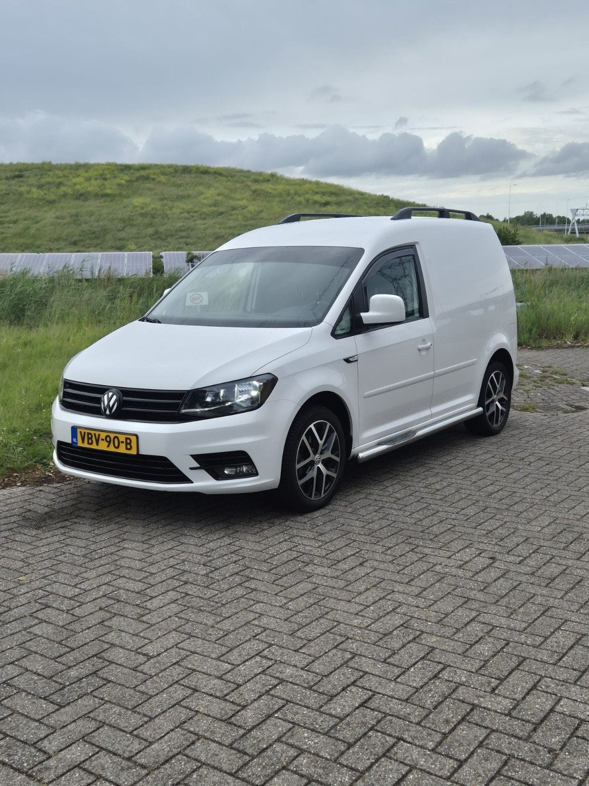 Volkswagen Caddy 2.0 TDI dec 2016 DSG Airco, Auto's, Stof, Euro 6, 700 kg, Volkswagen