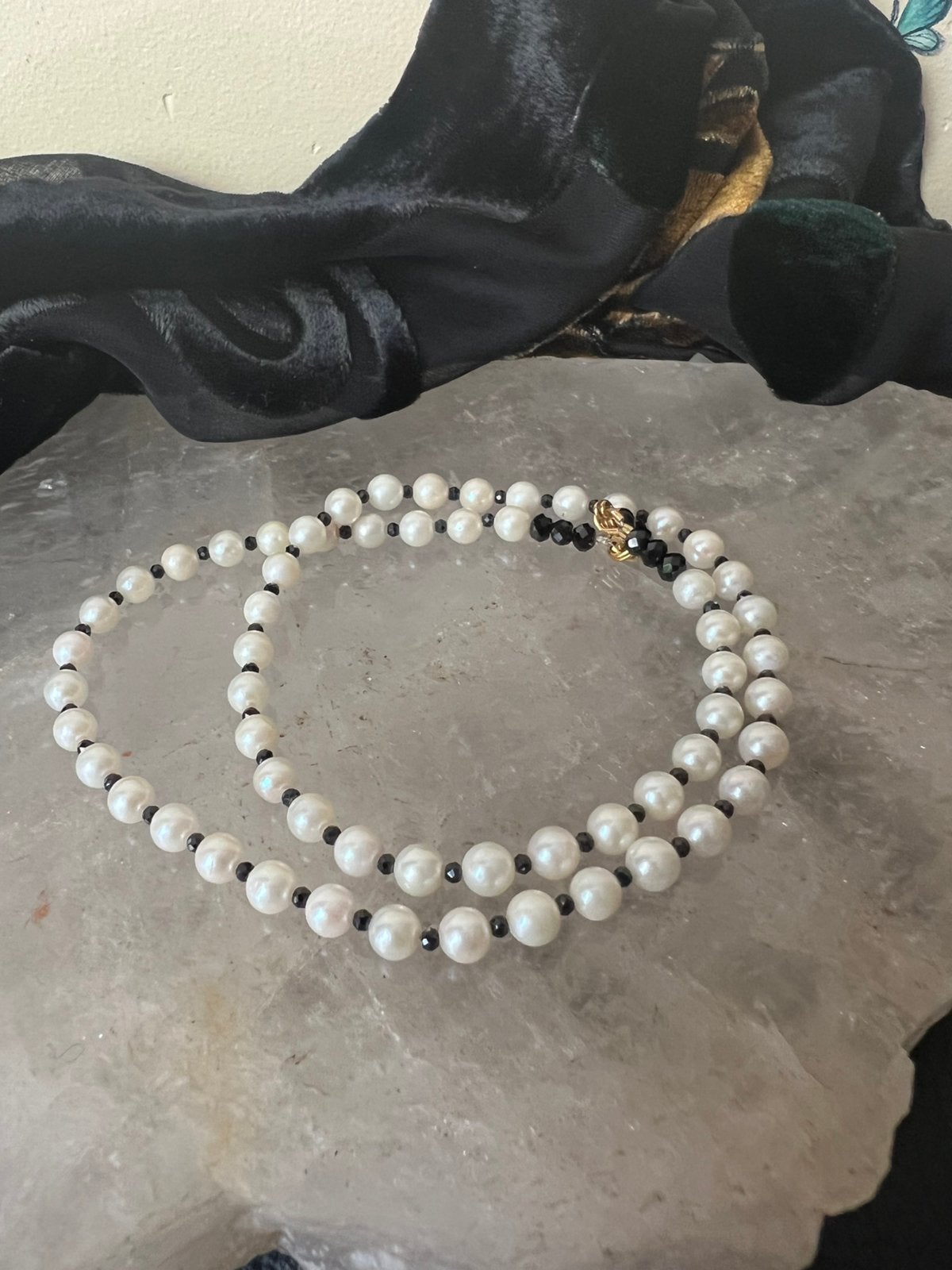 AKOYA zoutwater parel spinel beschermt geluk one of a kind, Wit, Magnolia11, Nieuw, Ophalen of Verzenden