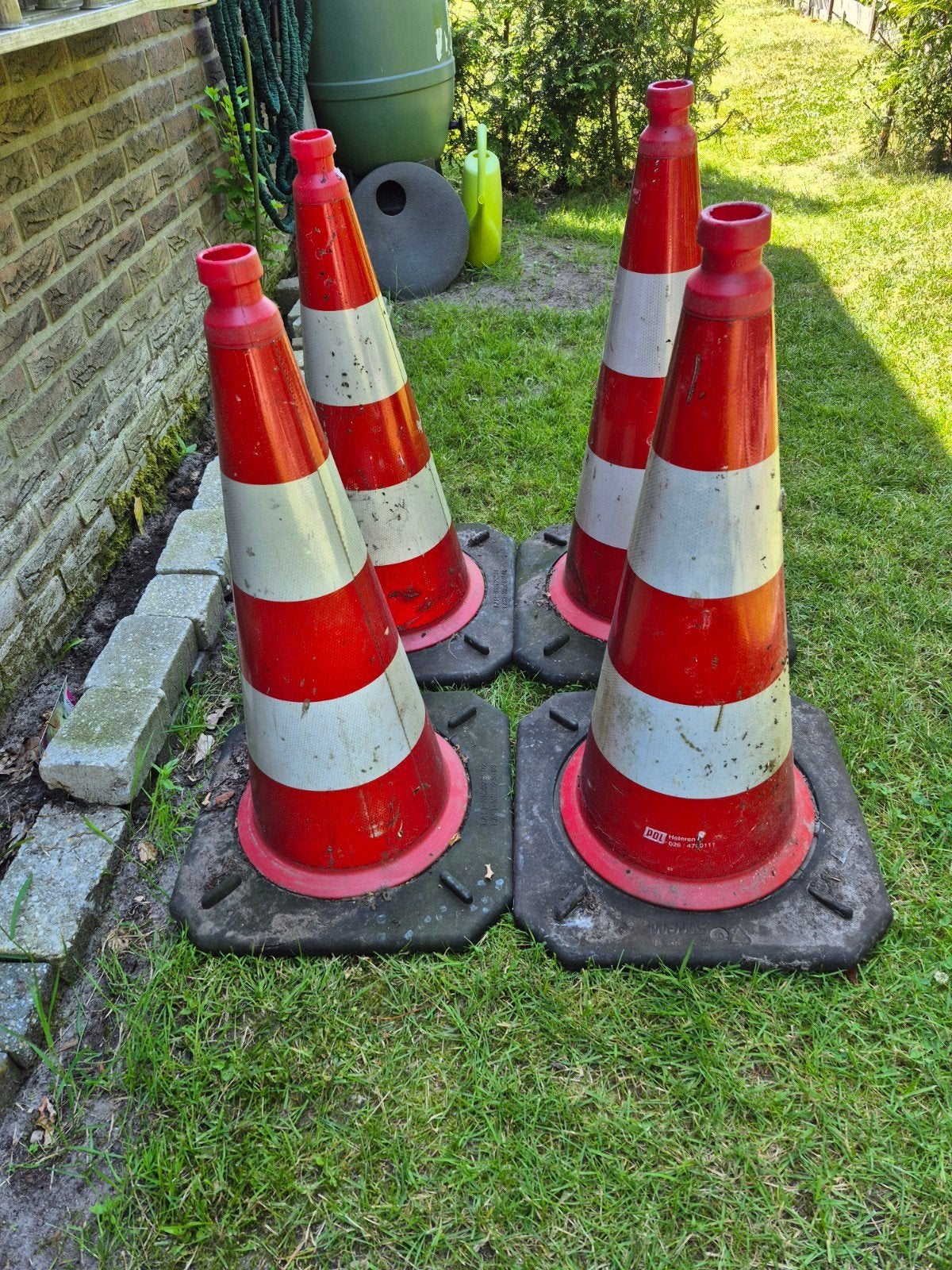 Verkeerskegel/Pionnen, Ophalen, Gebruikt