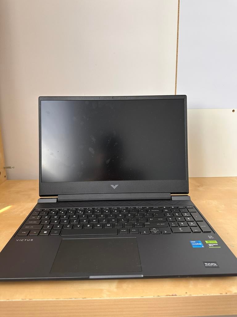 Victus 15 rtx 4050, Ophalen, Met videokaart, Zo goed als nieuw, Gaming