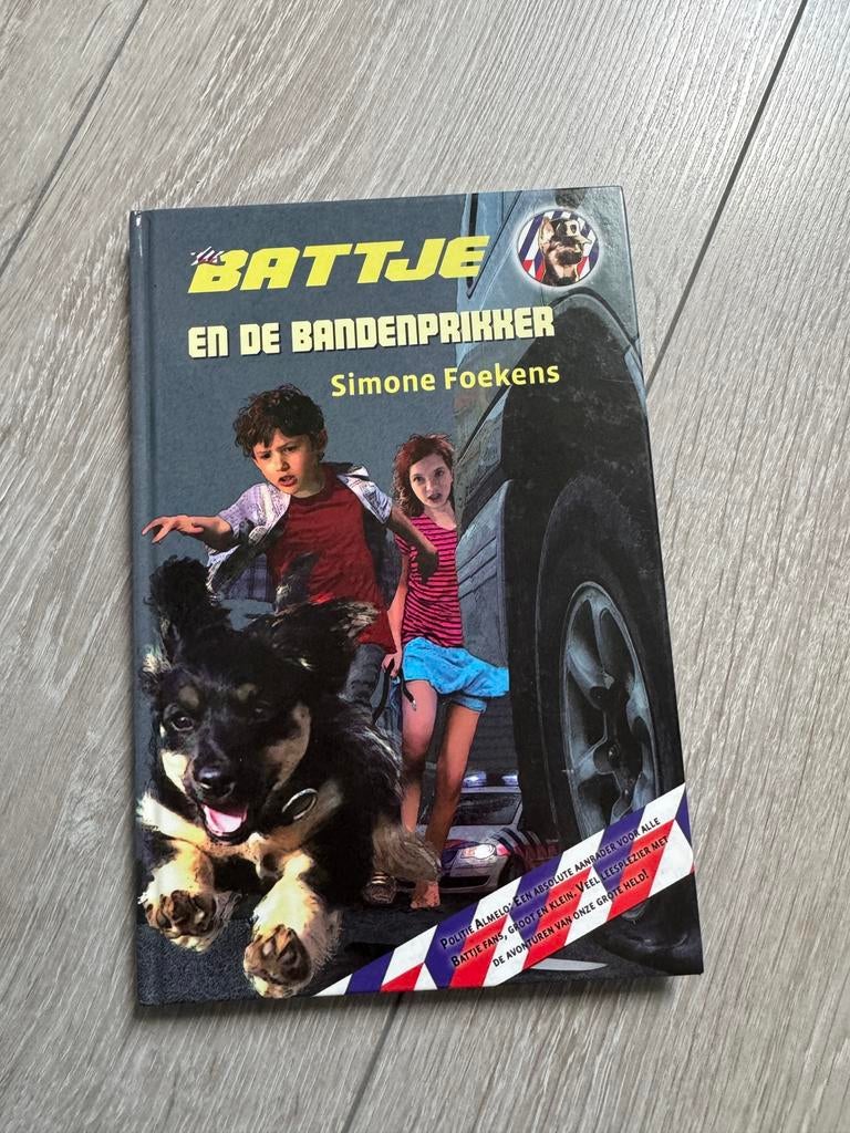Battje en de bandenprikker - Simone Foekens, Ophalen of Verzenden, Zo goed als nieuw