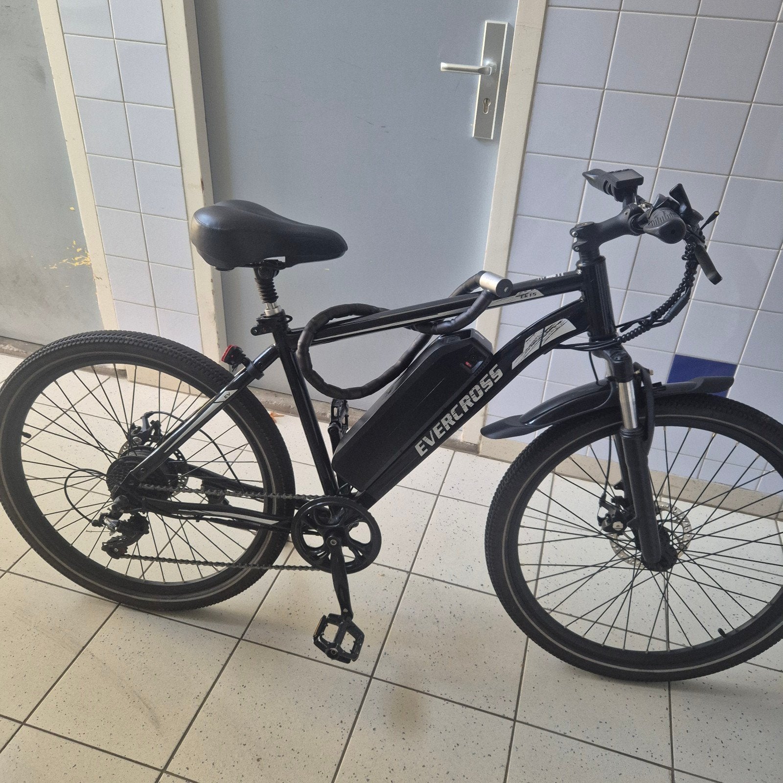 ebike fiets  en elektrische step., Fietsen en Brommers, Ophalen, Elektrische step (E-scooter)