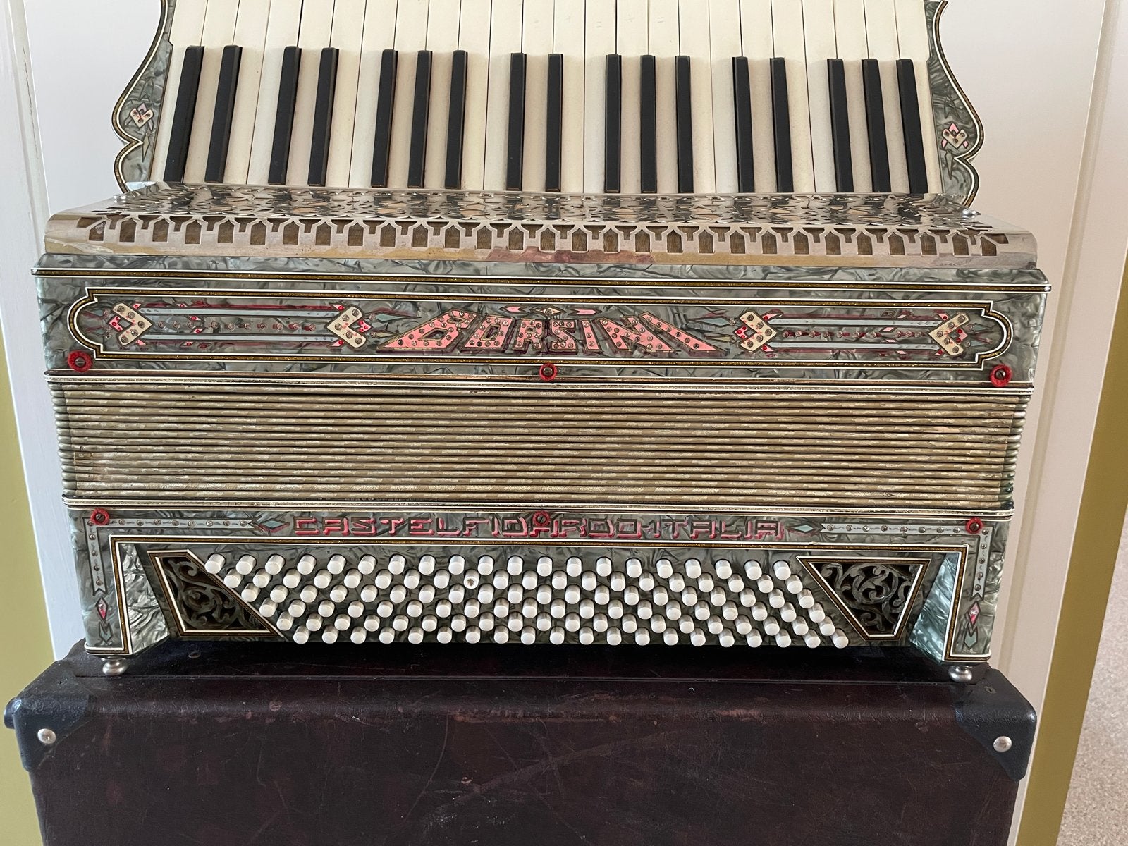Vintage Borsini Toetsaccordeon met Koffer - Gebruikt, Gebruikt, Overige formaten, Toetsaccordeon, Met koffer