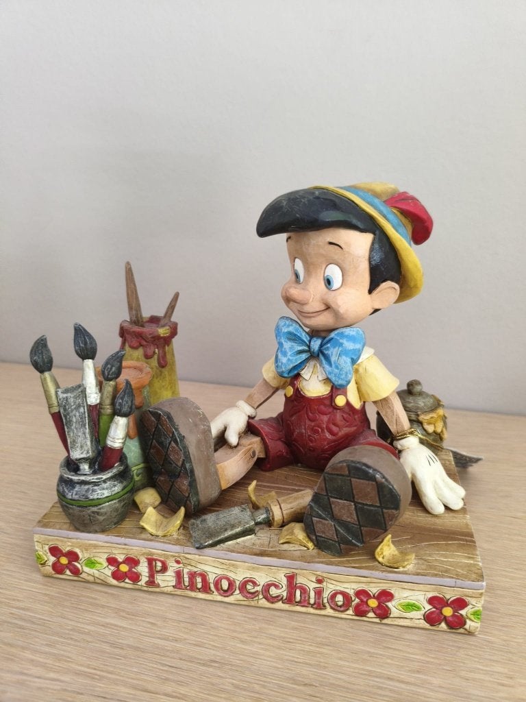 Disney Traditions Pinokkio "Carved From The Heart", Verzamelen, Disney, Verzenden, Peter Pan of Pinokkio, Nieuw, Beeldje of Figuurtje