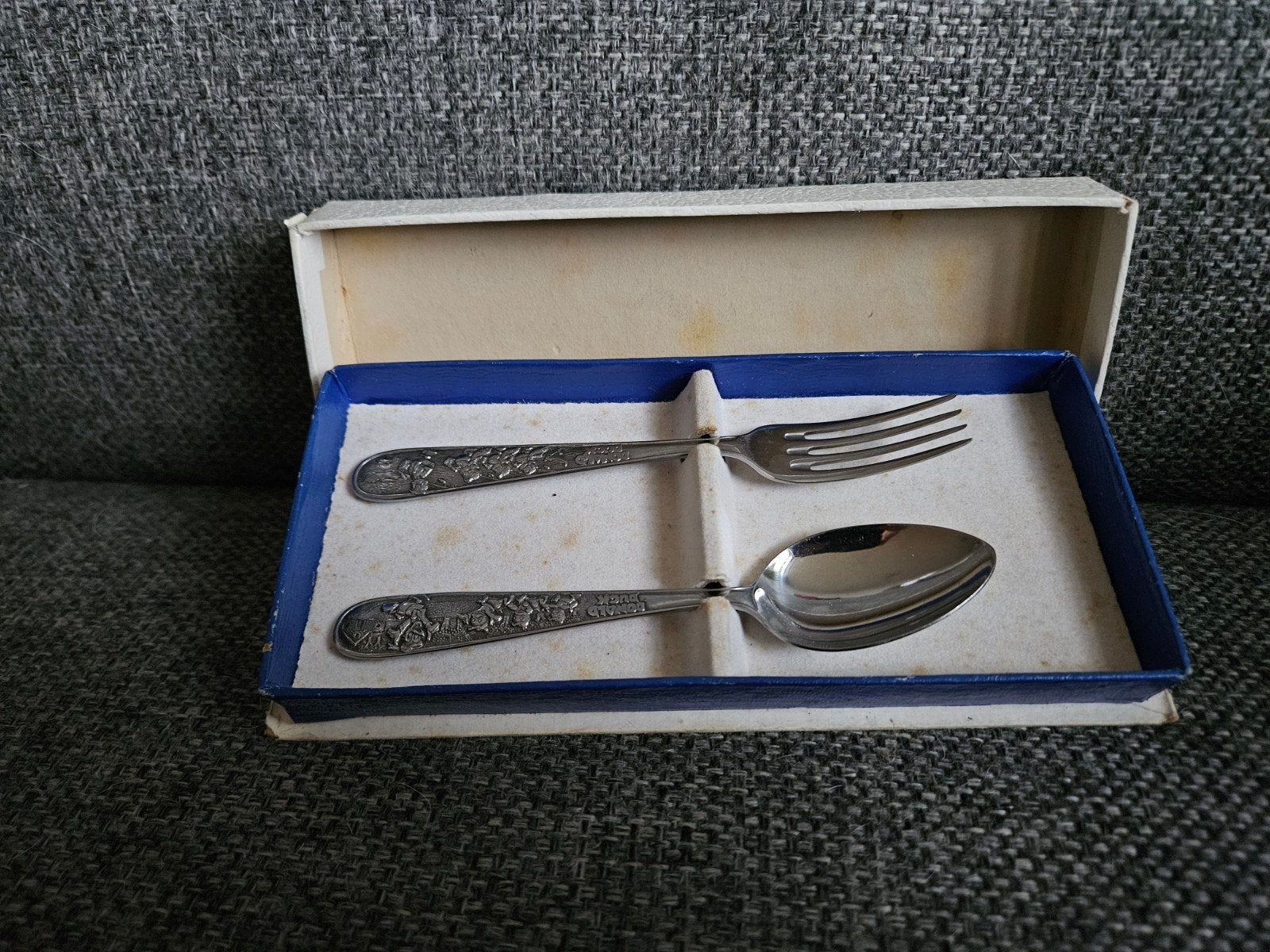 Vintage Donald Duck kinderbestek set in doosje, Verzenden, Donald Duck, Zo goed als nieuw, Overige typen