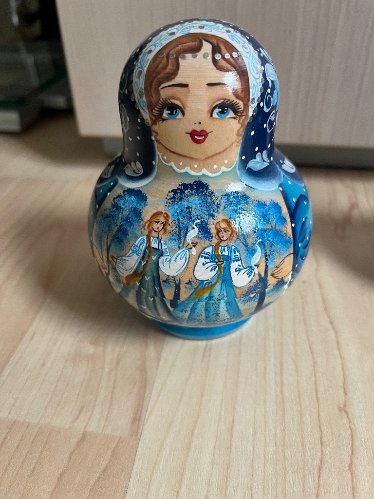 Matroesjka met 7 poppetjes, Verzamelen, Ophalen of Verzenden, Zo goed als nieuw