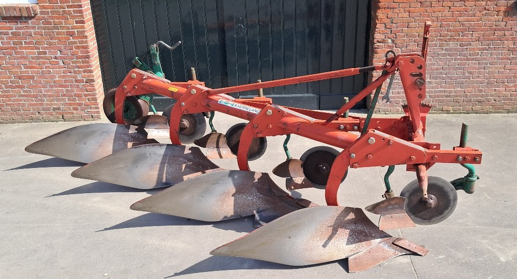 Ploeg Kverneland 16 inch 4 /3/2/1 schaar rondgaand., Ophalen, Glastuinbouw, Grondbewerking