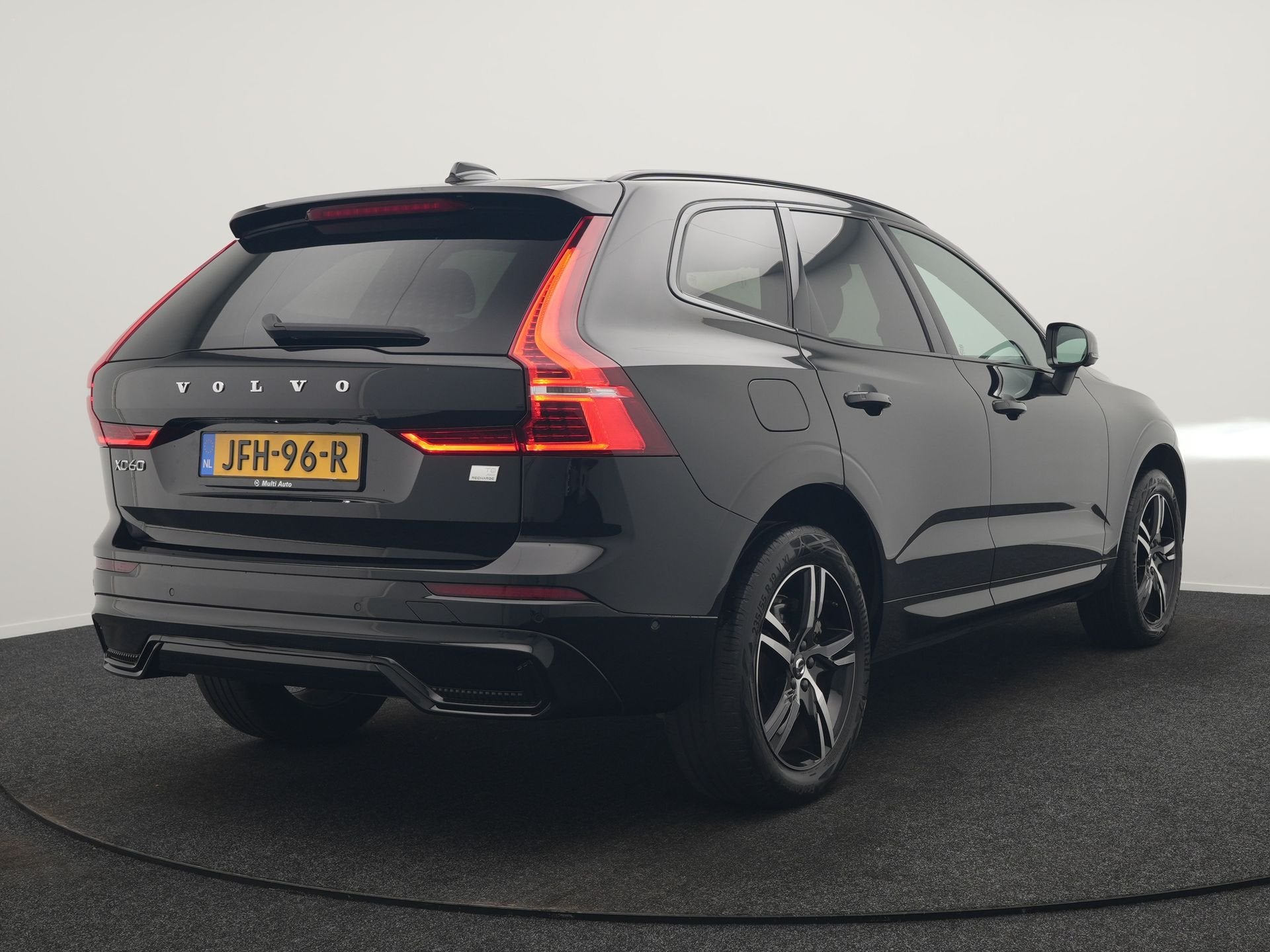 Volvo XC60 T8 AWD Plus Dark LONG RANGE PHEV 456pk Dealer O.H, Auto's, Volvo, Automaat, Dealer onderhouden, Gebruikt, 4 cilinders