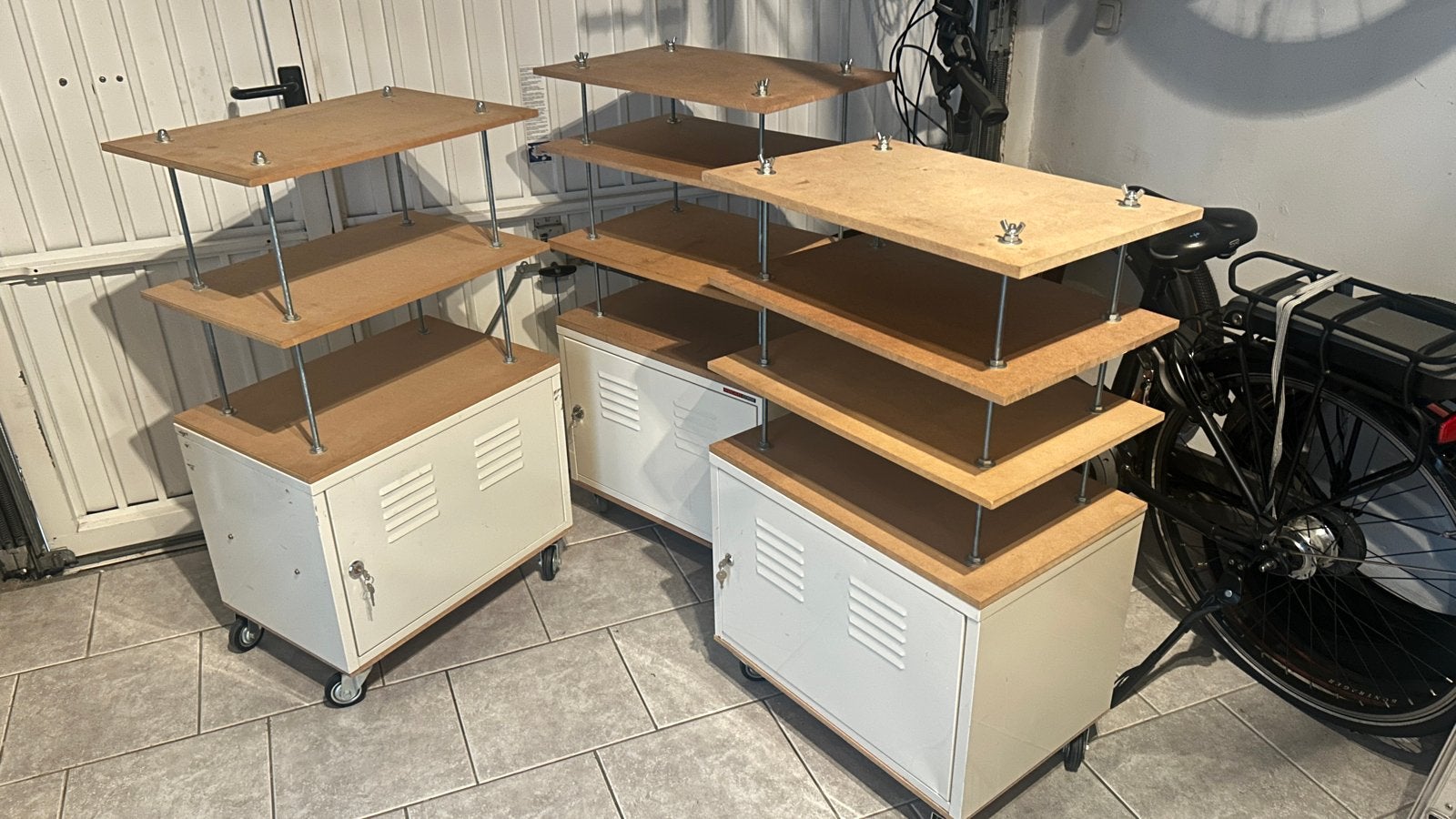 IKEA locker kastjes met planken, Ophalen, Gebruikt