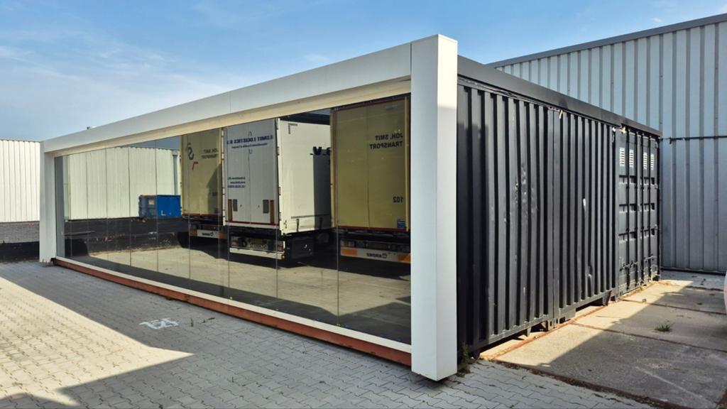 Modern Tuinhuis / Container met Glazen Wand - Gebruikt, Tuin en Terras, Tuinhuizen, Ophalen, Gebruikt, Info@containersolutions.nl