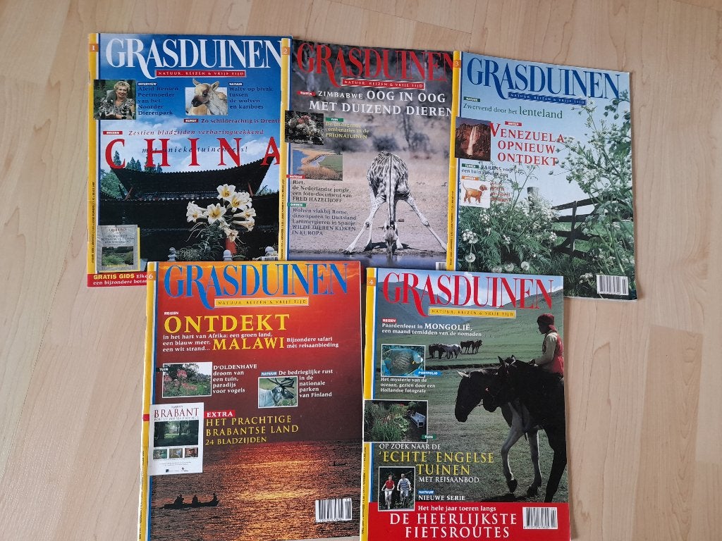 GRASDUINEN 1985 EN 1995, Ophalen of Verzenden, Zo goed als nieuw