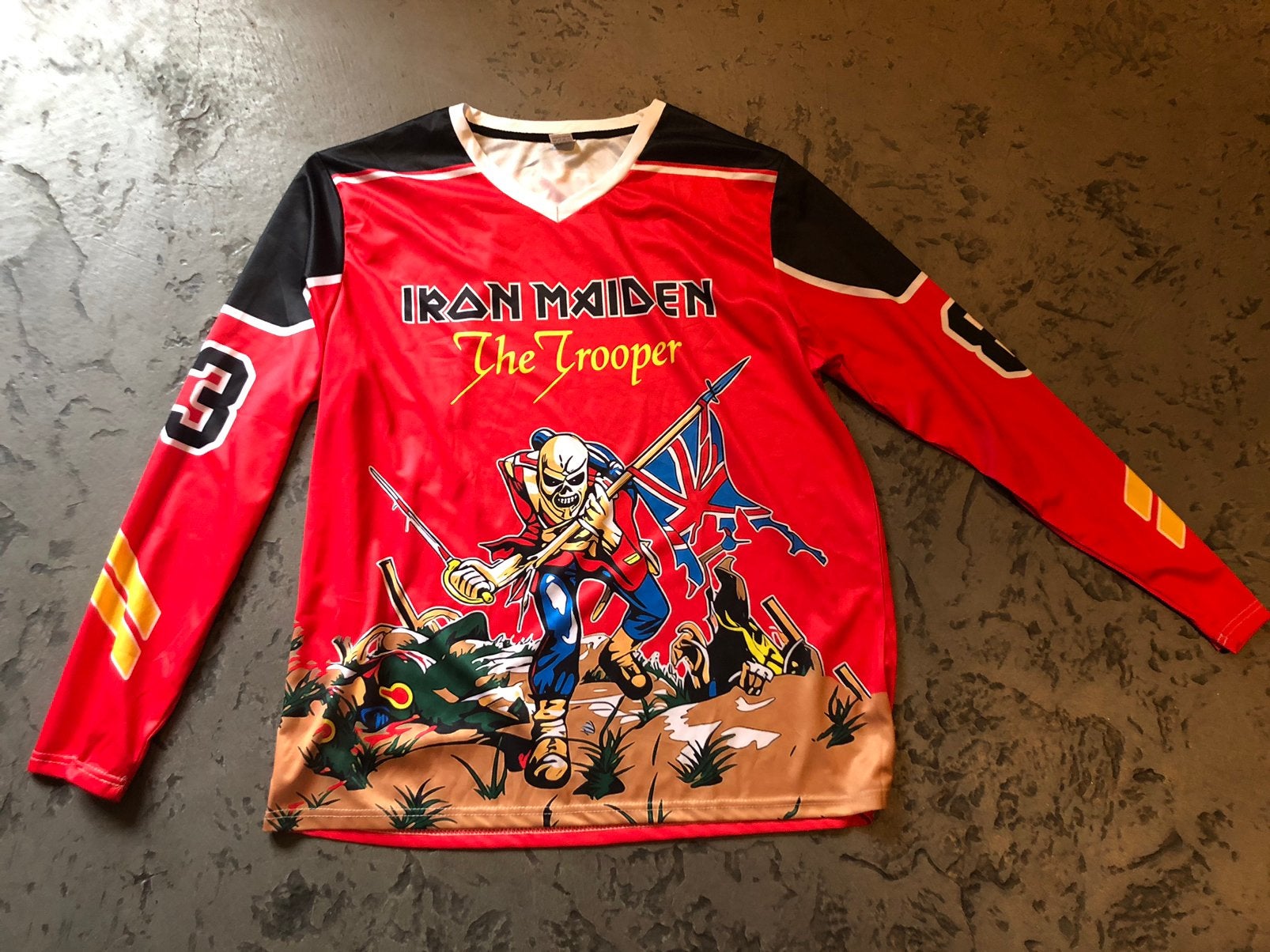 Iron maiden ice hockey jersey shirt xxl  the trooper, Verzamelen, Ophalen, Nieuw, Kleding