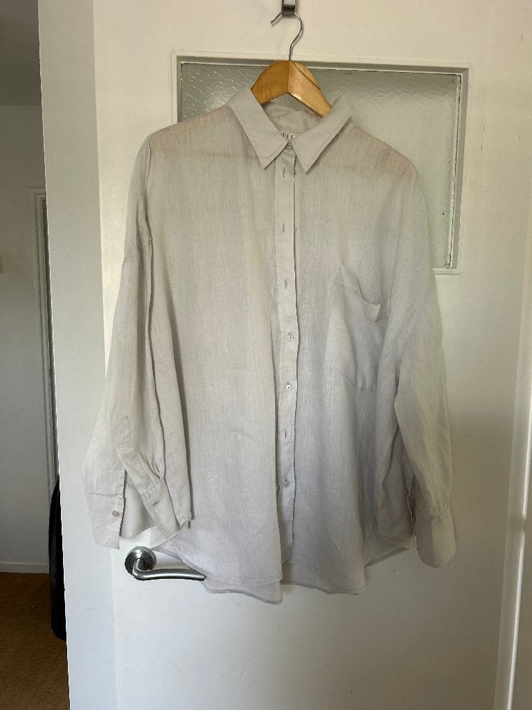 FFC Lichtgrijze linnen blouse , maat 42, Kleding | Dames, Wit, Maat 42/44 (L), Ophalen of Verzenden, FFC