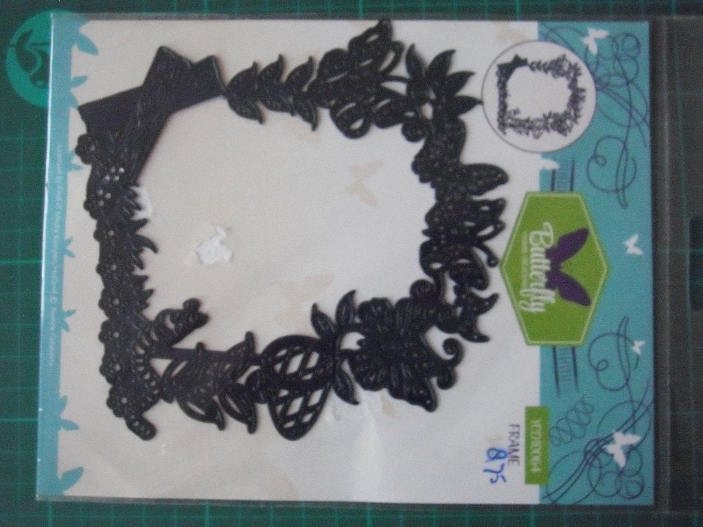 Snijmal Yvonne Creations - Vlinder frame, Ophalen of Verzenden, Zo goed als nieuw, Overige thema's, Pons of Mal