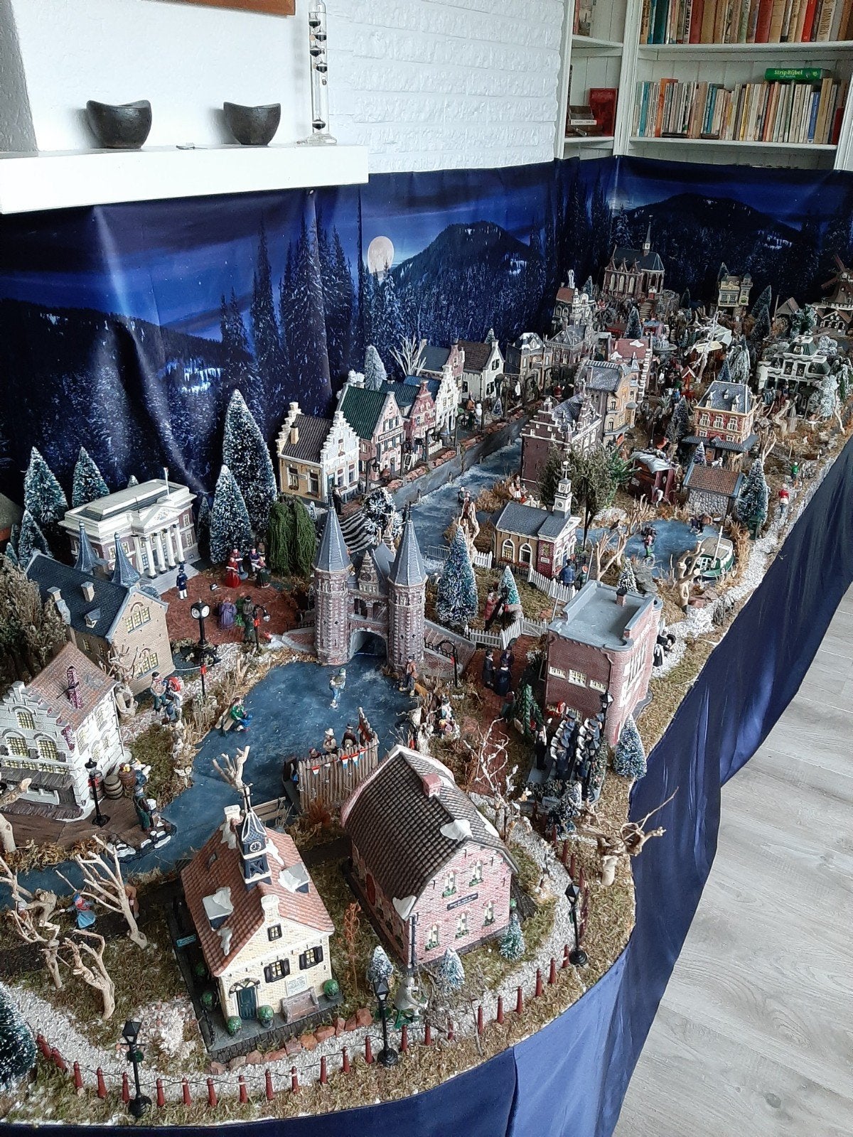 Groot kerstdorp met alles erin., Diversen, Kerst, Ophalen of Verzenden