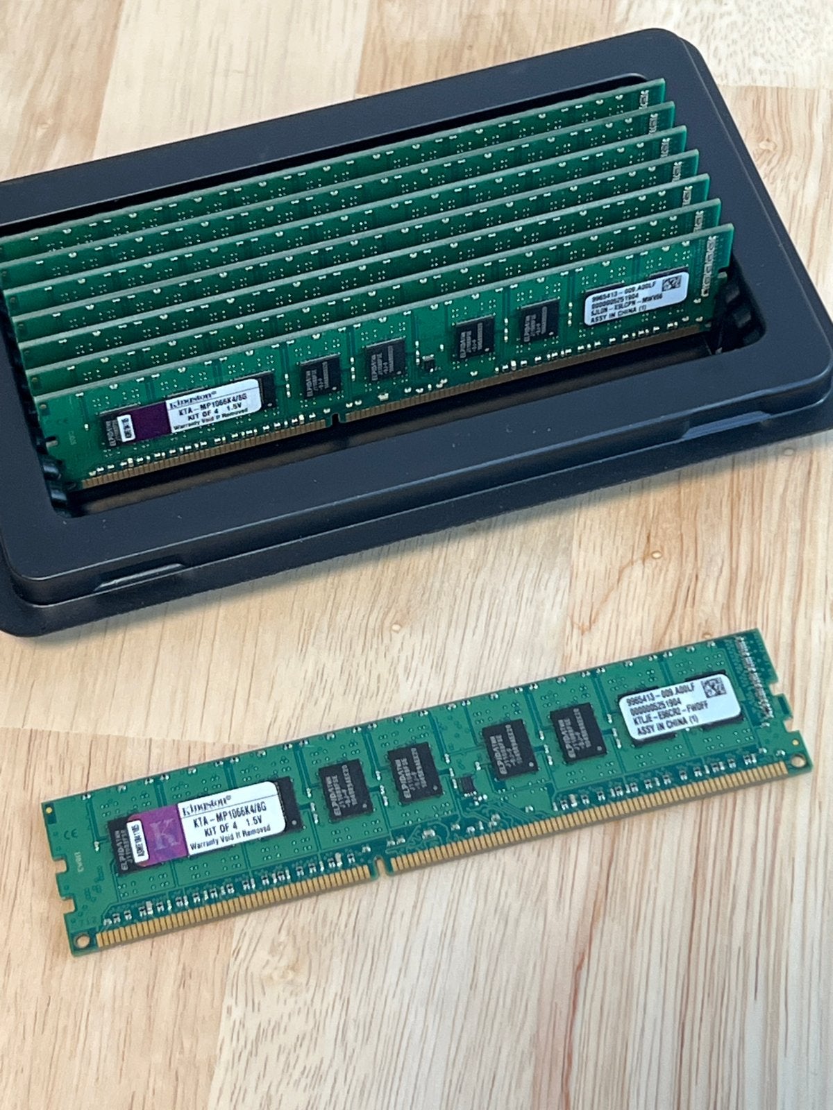 Kingston KTA-MP1066K4/8G DDR3 RAM Geheugen (8x 8GB), Computers en Software, Gebruikt, Server, 8 GB, DDR3