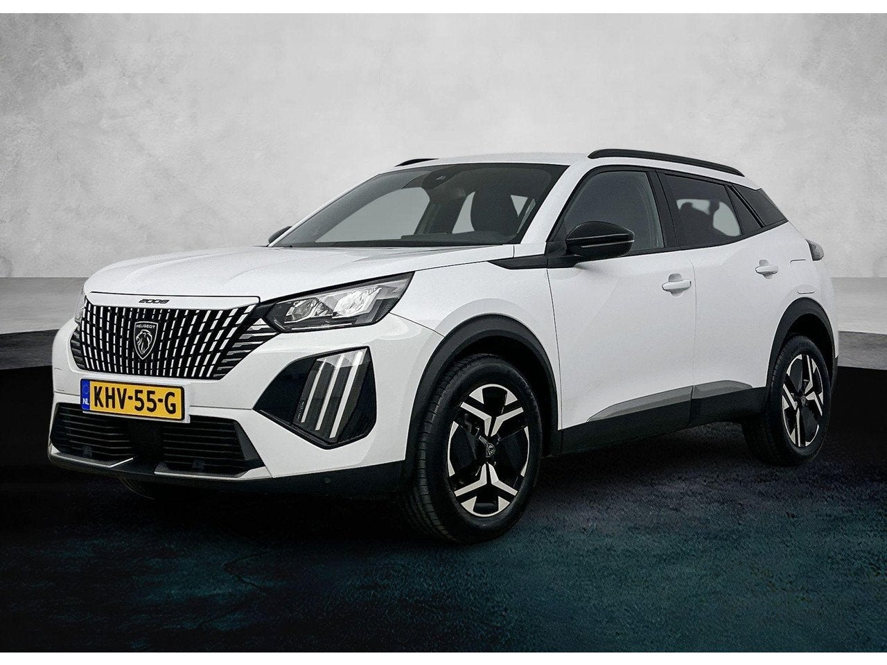 Peugeot 2008 SUV 100pk Allure | Navigatie | CarPlay | Parkee, Auto's, Gebruikt, 1199 cc, 102 pk, Bedrijf
