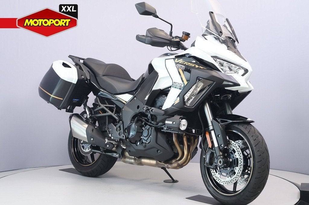 Kawasaki VERSYS 1100 SE TOURER + (bj 2025), Motoren, Motoren | Kawasaki, Bedrijf, Info@kawasaki.nl, Toermotor, Jacobus Spijkerdreef 1-3
2132 PZ  Hoofddorp, NL