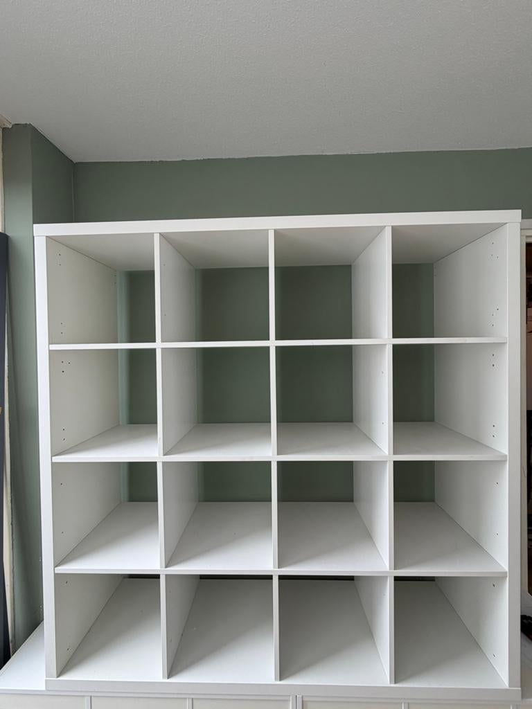 Ikea Kallax vakkenkast / open kast met 16 vakken, Huis en Inrichting, Kasten | Boekenkasten, Ophalen, Met plank(en), Gebruikt