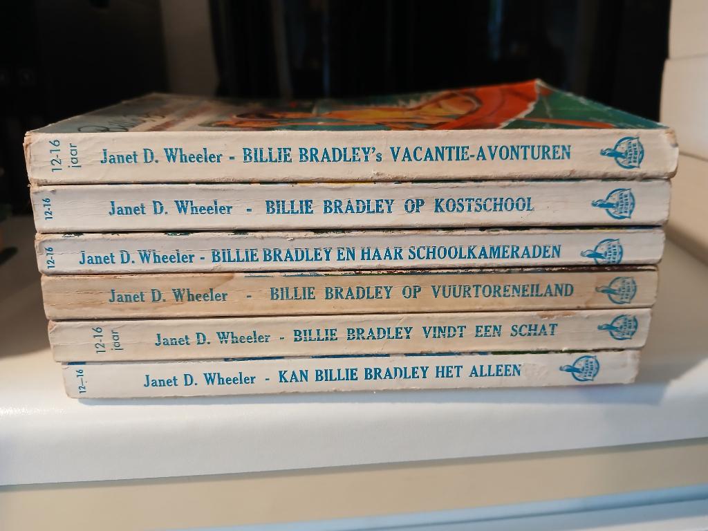 6 boeken van Janet D. Wheeler - Billie Bradley, Boeken, Ophalen of Verzenden, Gelezen, Janet D. Wheeler