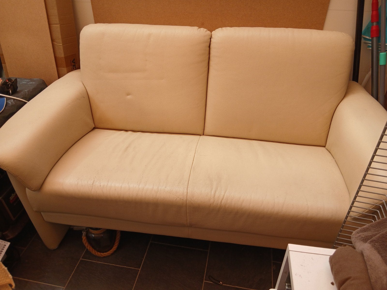 Creme leren bank 2 pers., Ophalen of Verzenden, Gebruikt, 75 tot 100 cm, Tweepersoons