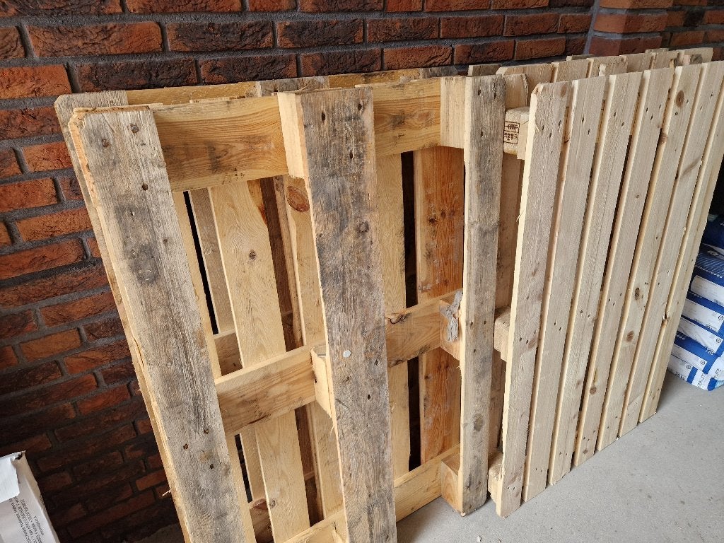 4 pallets gratis af te halen, Doe-het-zelf en Verbouw, Hout en Planken, Ophalen, Gebruikt, Pallet, Minder dan 200 cm
