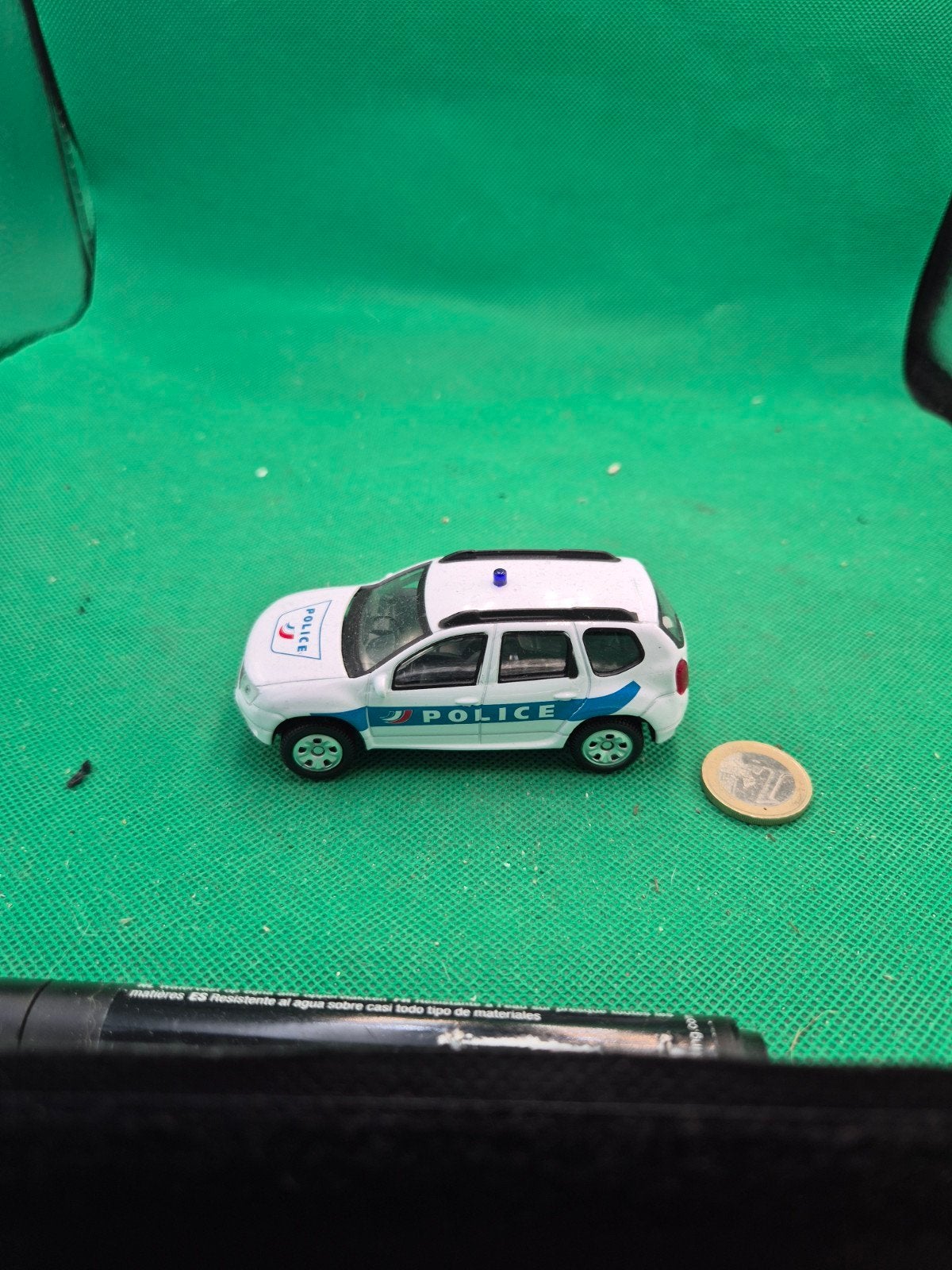 675 Dacia dustet 1/43 motor mundo, Ophalen of Verzenden, Zo goed als nieuw, Auto, Overige merken