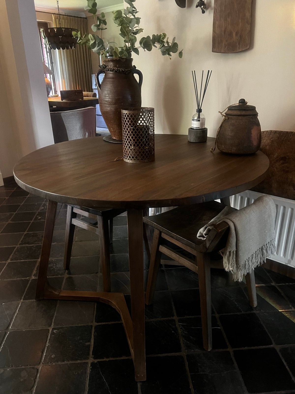 Hoffz tafel Yaro, 100 tot 150 cm, Rond, Ophalen of Verzenden, Zo goed als nieuw