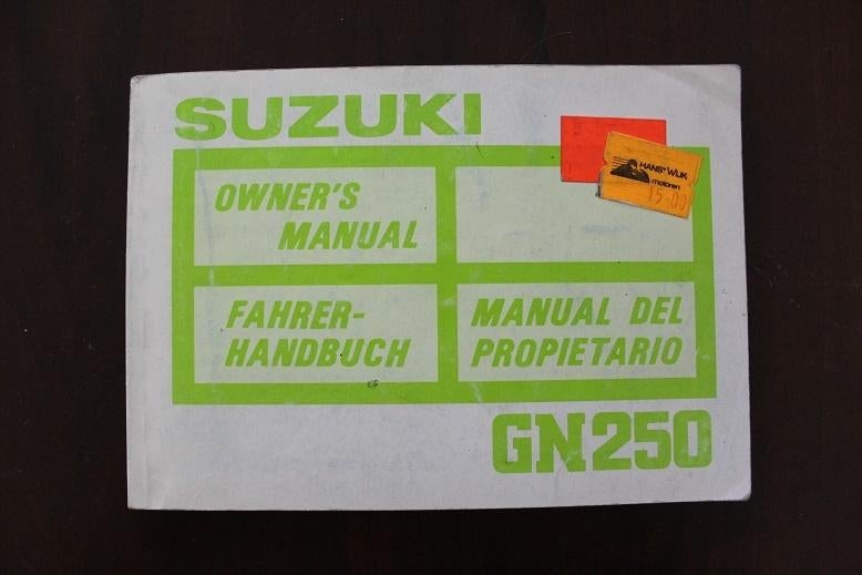 Suzuki GN250 1987 motorcycle owner's manual GN 250, Motoren, Ophalen of Verzenden, Suzuki