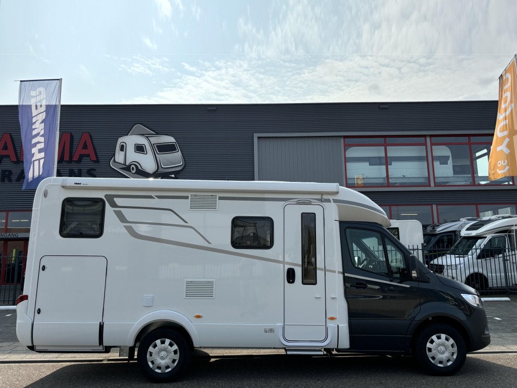 Hymer B-MC T 580 XXL-bed, Lithium accu, MBUX, voordeel, Caravans en Kamperen, Campers, Luifel, Ringverwarming, 6 tot 7 meter, Bedrijf