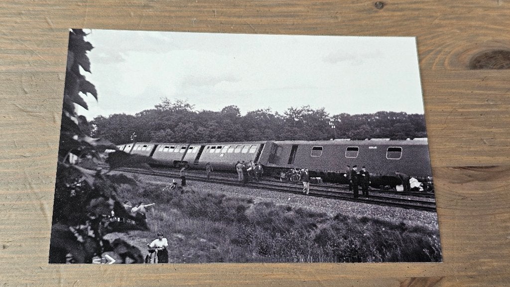 Foto TREIN NS Nederlandse Spoorwegen Diesel DE5 Ongeval, Ophalen of Verzenden, Gebruikt, Trein, Overige typen