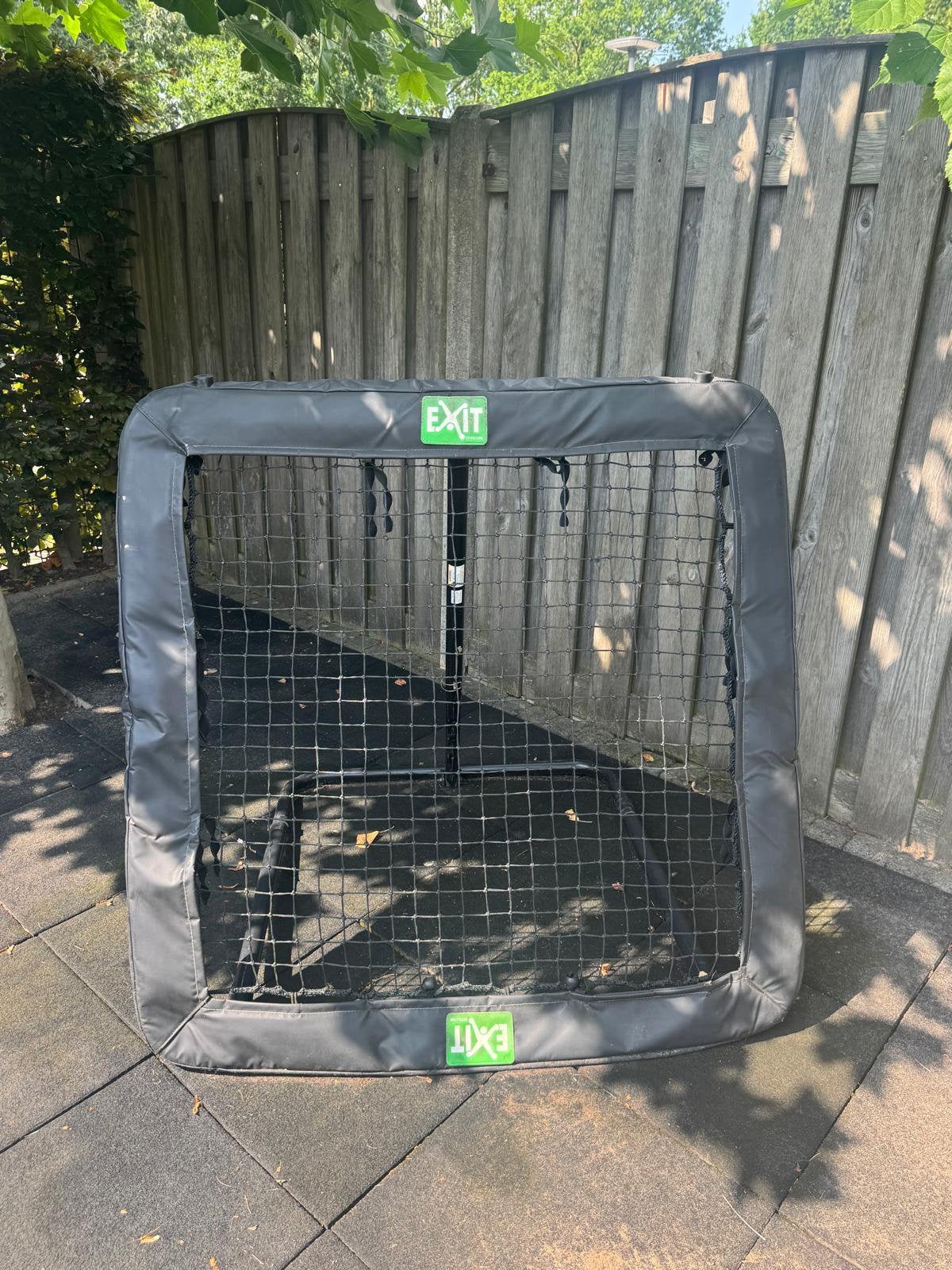 Exit kick back rebounder maat L 124x124, Ophalen, Gebruikt