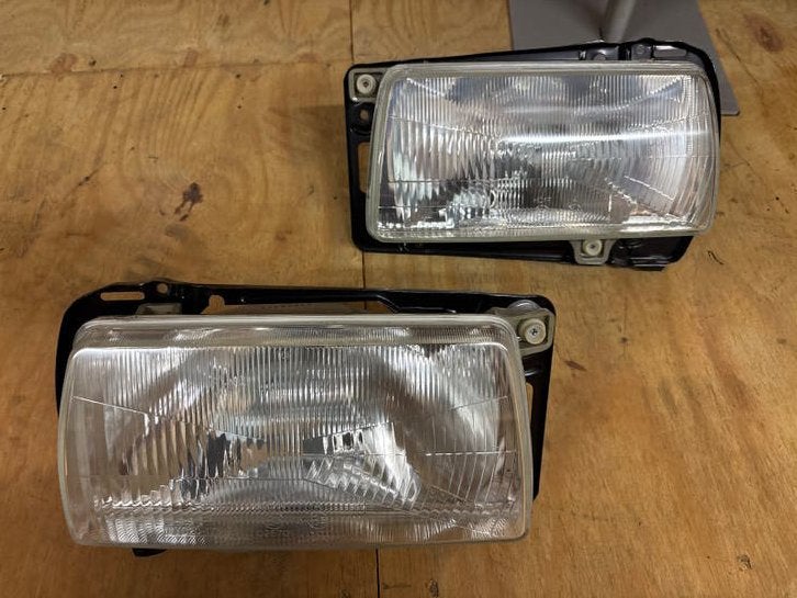 Koplampen set voor Volkswagen jetta 2 (links en rechts), Auto-onderdelen, Ophalen of Verzenden, Gebruikt, Volkswagen