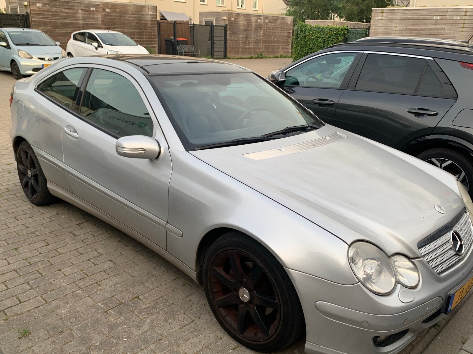 Mercedes-Benz C200 kompressor, Zwart, Leder, Parkeersensor, Particulier