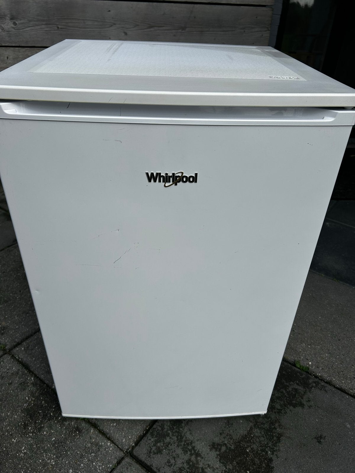 Whirlpool W55VM 1120 W 2 Koelkast met vriesvak, Gebruikt, 100 tot 150 liter, 45 tot 60 cm, Met vriesvak