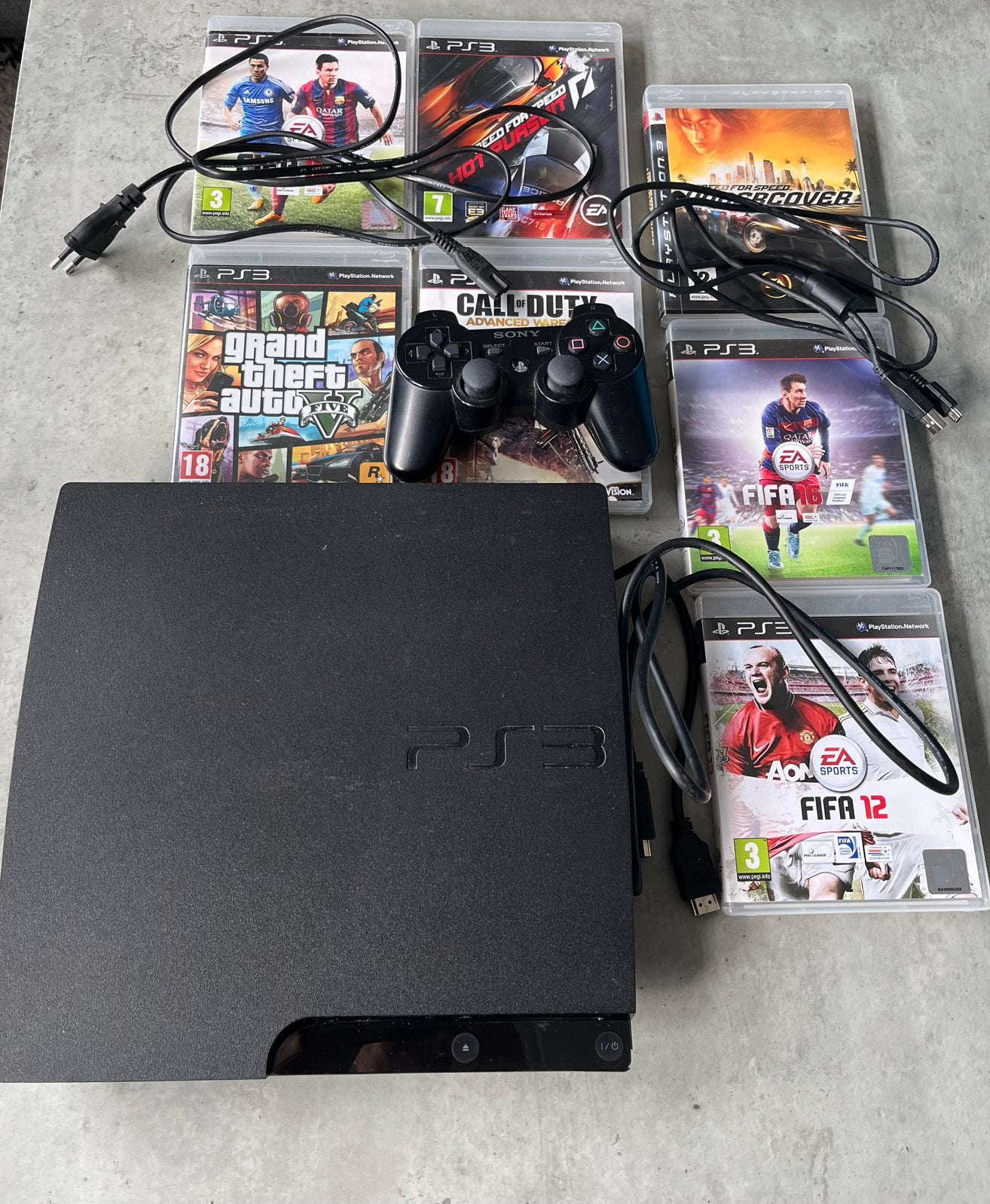 Complete PS3 met een aantal games, 320 GB, Ophalen of Verzenden, Met 1 controller, Slim