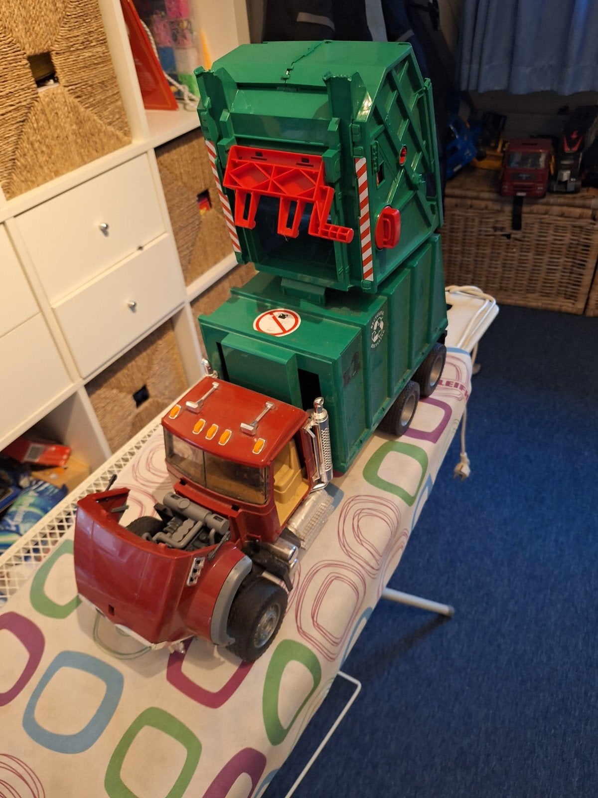 Bruder MAN TGA Vuilniswagen Speelgoedtruck, Kinderen en Baby's, Speelgoed | Speelgoedvoertuigen, Ophalen, Gebruikt