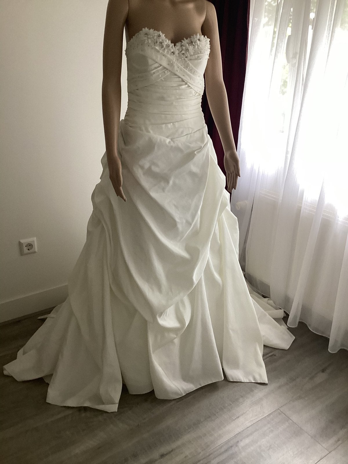 September uitverkoop Nieuwe bruidsjurken 36 t/m 42, Kleding | Dames, Trouwkleding en Trouwaccessoires, Ophalen, Nieuw, Wit, Trouwjurk