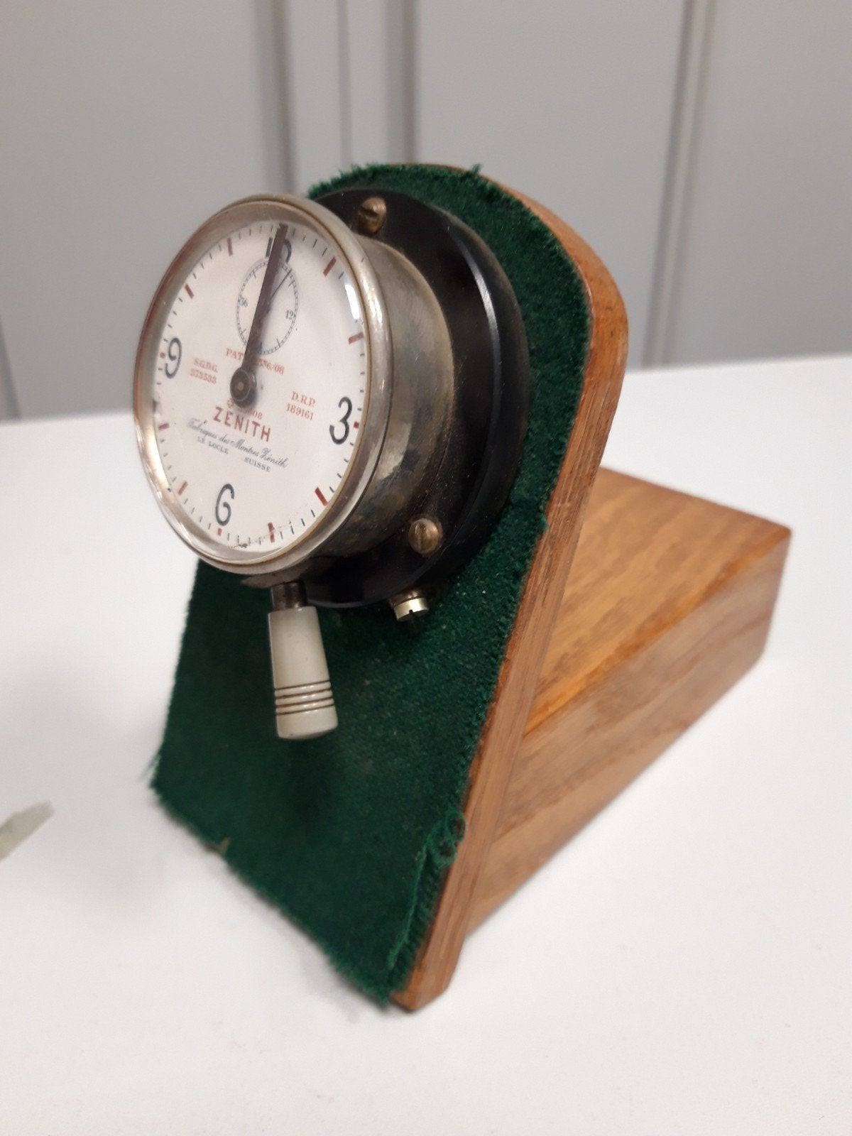 Antieke Zenith stopwatch / telefoonmeter  met standaard, Ophalen of Verzenden