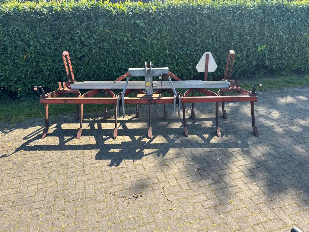Vaste tand cultivator, Ophalen, Gebruikt