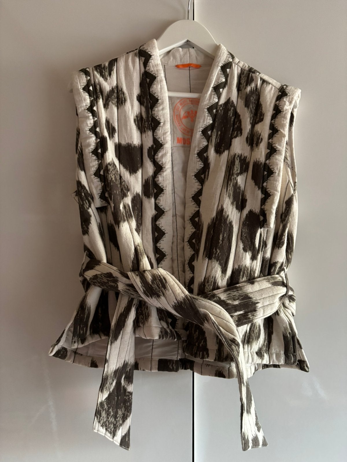 Mos Mosh ozo gewatteerd vest gilet met koord M/L, Verzenden, Zo goed als nieuw, Maat 38/40 (M)