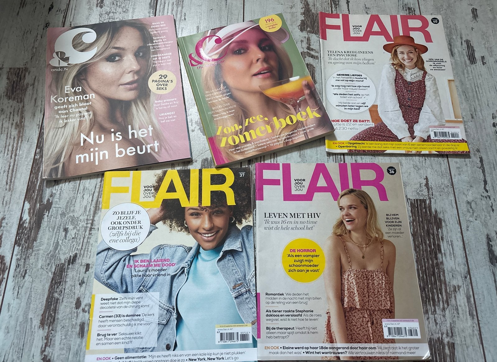 Flair en &C magazines - Nummers 36, 37, 40 en Zomerboek, Ophalen, Zo goed als nieuw, Damesbladen