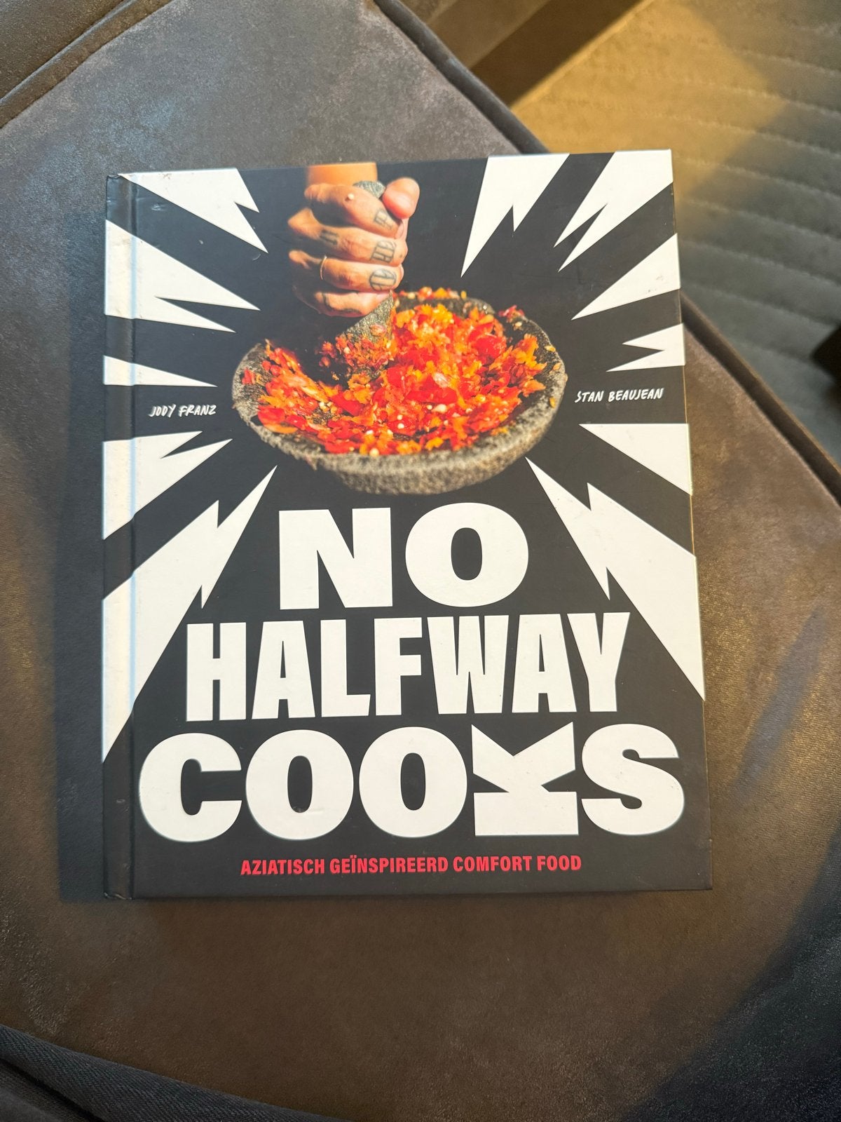 No Halfway Cooks: Aziatisch geïnspireerd comfort food, Azië en Oosters, Vegetarisch, Voorgerechten en Soepen, Ophalen of Verzenden