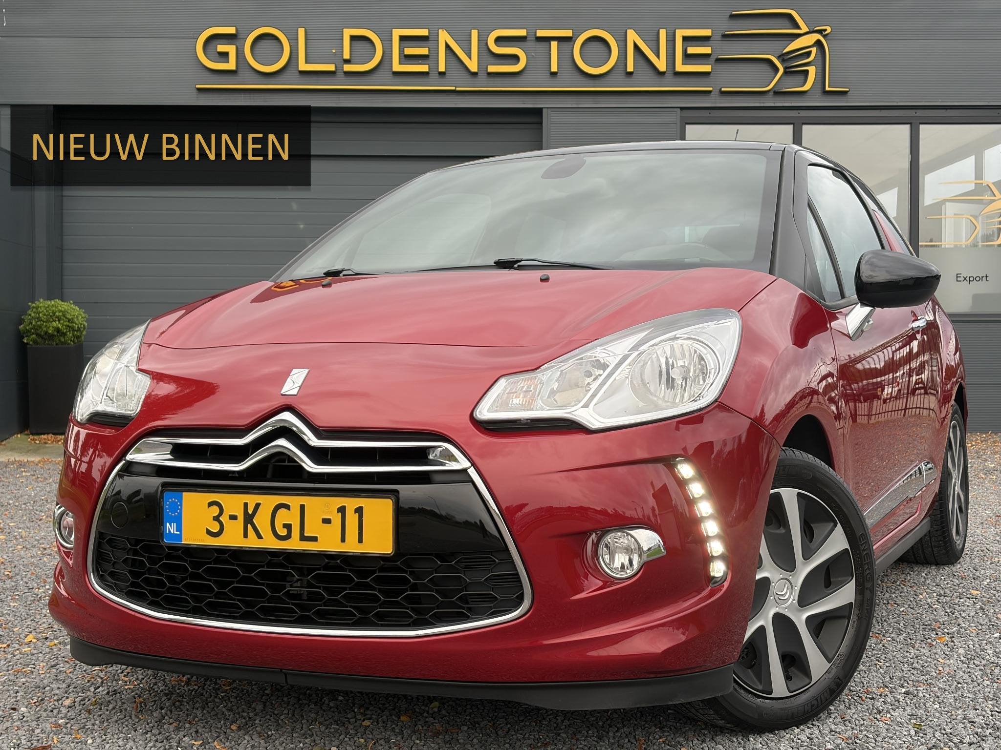 DS DS3 1.2 VTi Business ✓D-riem vv in 10-2024✓Navi✓2e, Auto's, Voorwielaandrijving, Euro 5, Stof, 1199 cc