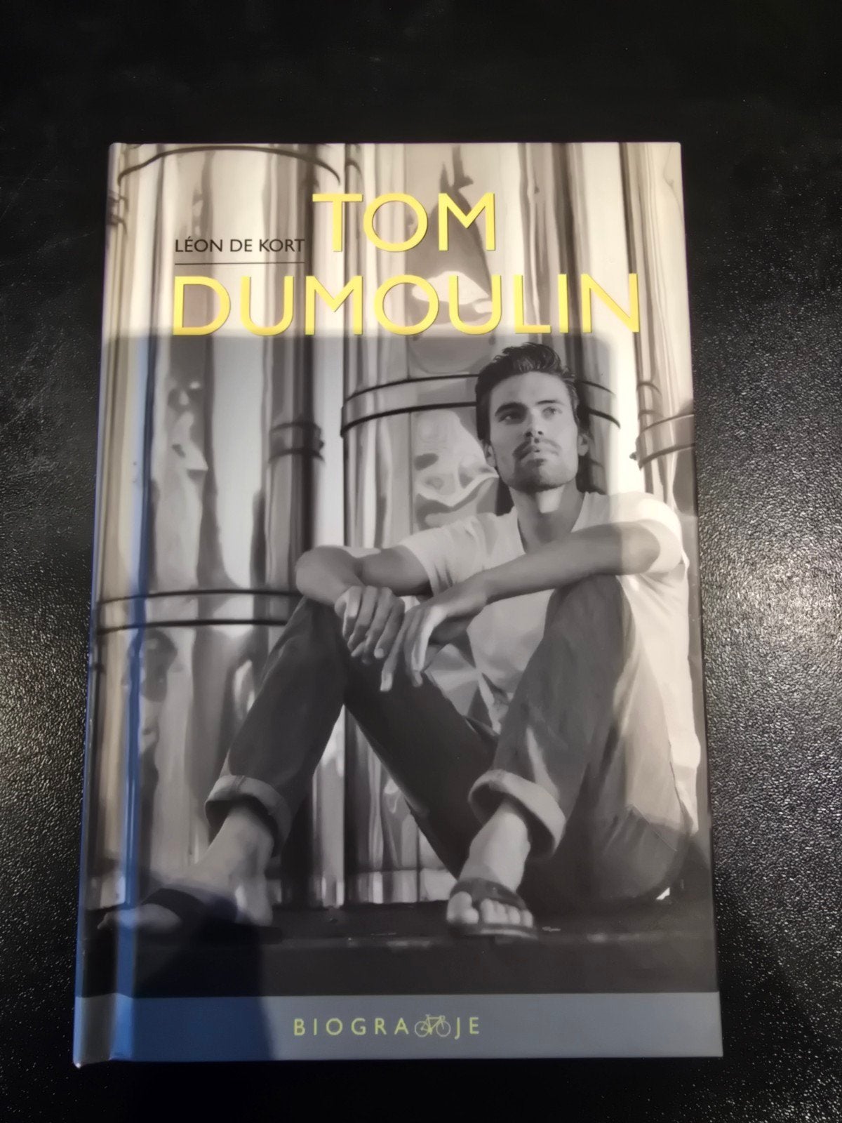Tom Dumoulin - Biografie wielrenner, Ophalen of Verzenden, Zo goed als nieuw, Léon de Kort, Sport