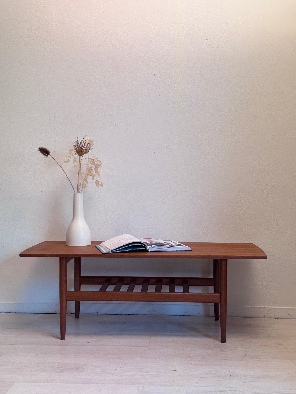 Vintage midcentury teak salontafel, Ophalen, 100 tot 150 cm, Zo goed als nieuw, X