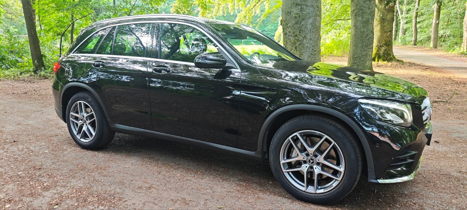 Mercedes-Benz GLC 250 211pk 4MATIC 9G-TRONIC 2017 Zwart, Auto's, Automaat, 15 km/l, 4 cilinders, Zwart