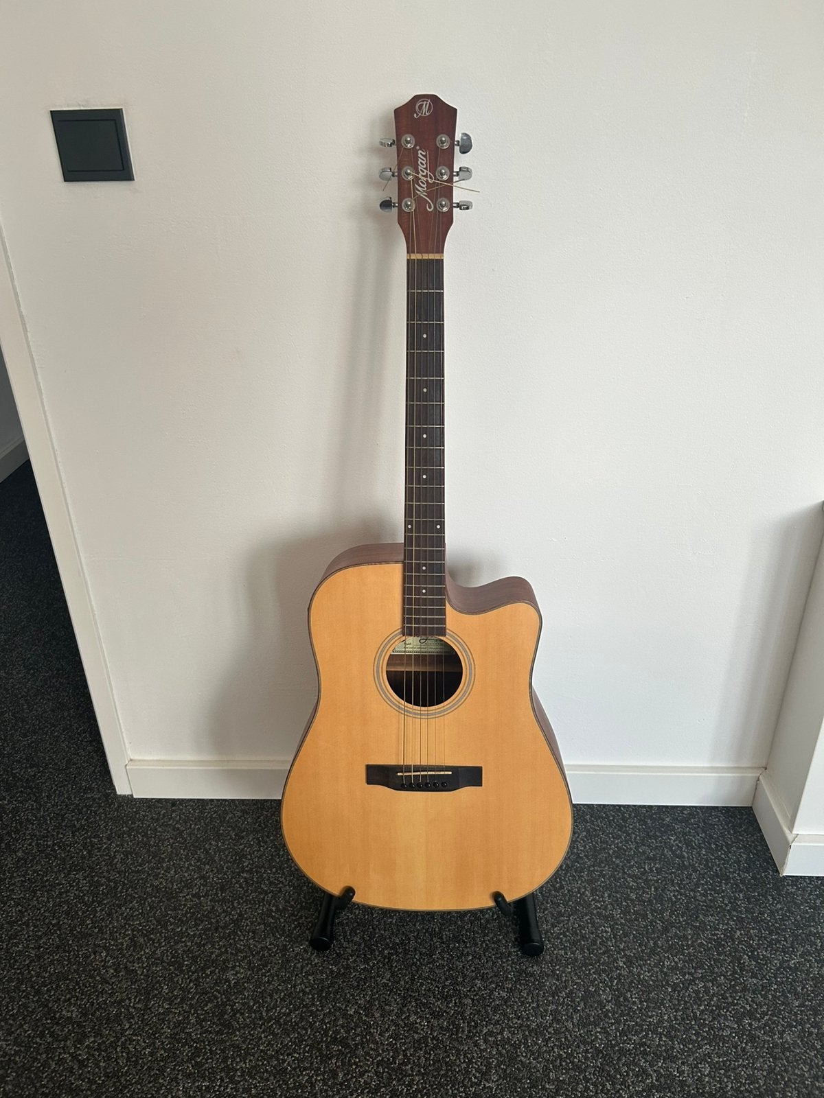 Akoestische Morgan gitaar, Ophalen, Zo goed als nieuw, Klassieke of Spaanse gitaar